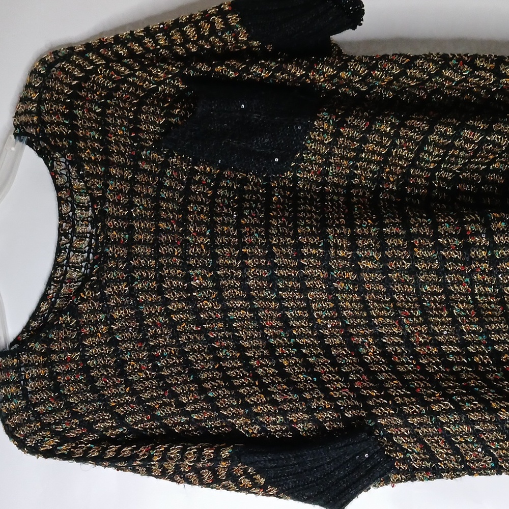 Elegant Black and Multicolor Women's Knit Sweatshirt